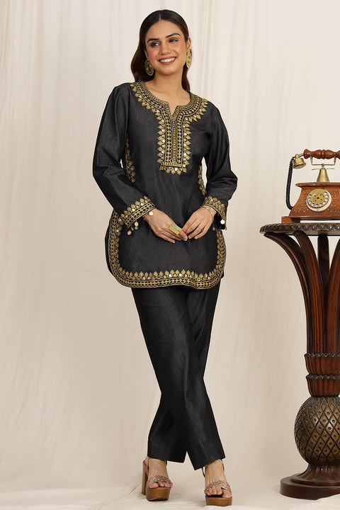 THE DENIM ETHNIC FUSION EMBROIDERED 2 PC SET